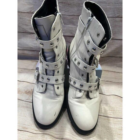 G By Guess Prez White Boots Buckle And Side Zip Closure Size 9.5 - Picture 4 of 8